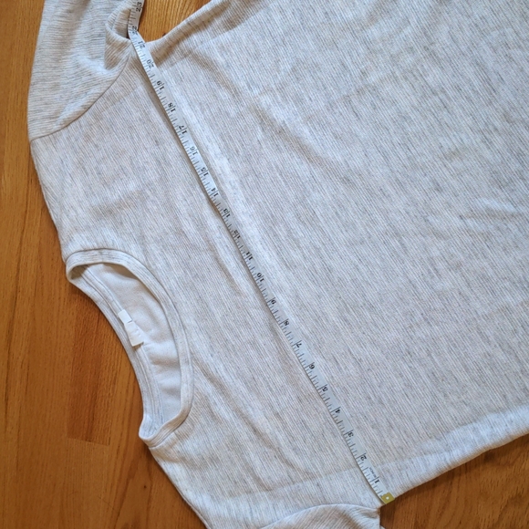 GAP Heathered Gray Pullover Ribbed Knit - Picture 2 of 7